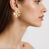 European Style 14K Gold Plated Flower Shape Stainless Steel Jewelry with Imatation Pearl